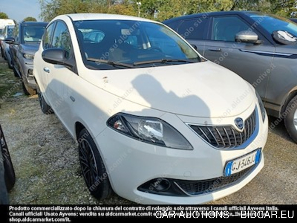 Lancia ypsilon ecochic 1.0 firefly 70cv -
