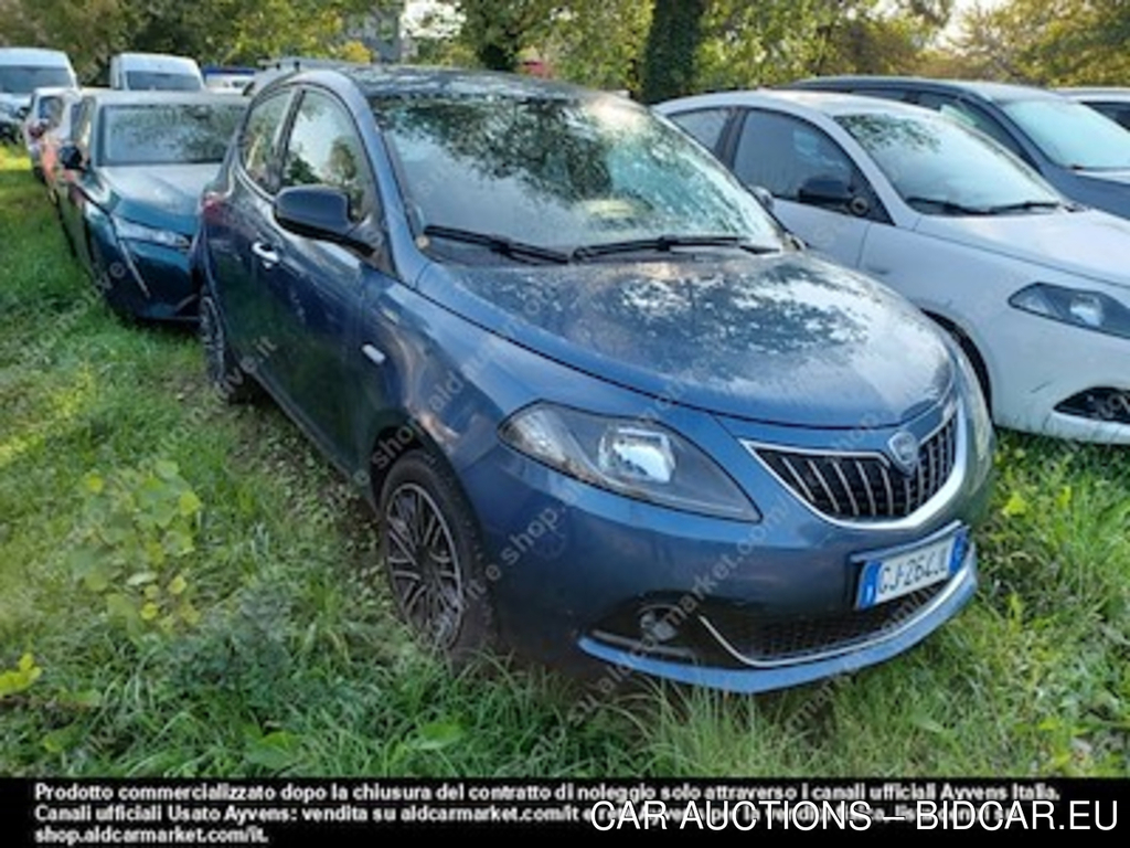Lancia ypsilon ecochic 1.0 firefly 70cv -