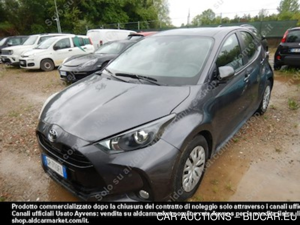 Toyota yaris PC 1.0 business my22 -