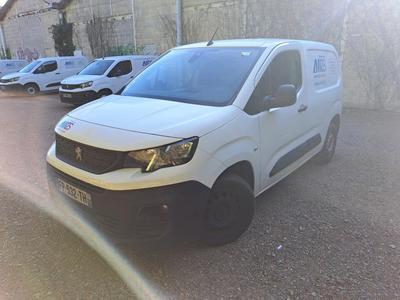 Peugeot Partner BLUEHDI 130 S&amp;S EAT8 1000KG STD ASPHALT VU [4P] bva 8-130CH-5cv, 2020