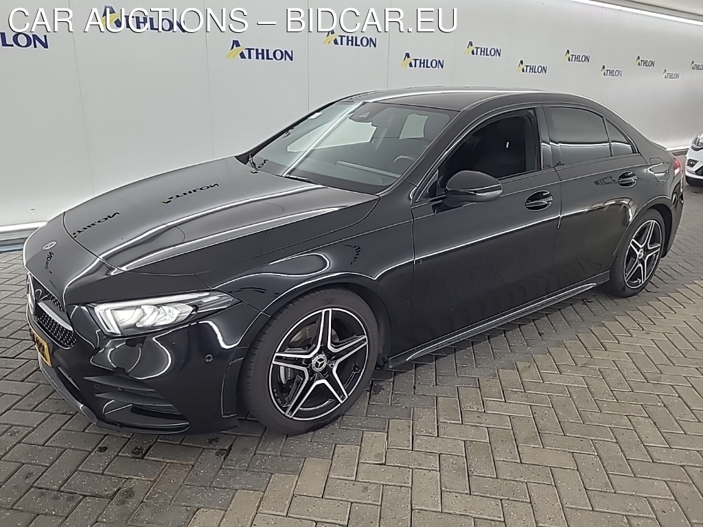 Mercedes A-klasse limous A 180 7G-DCT BUSINESS SOLUTION AMG 4D 100KW, 2022