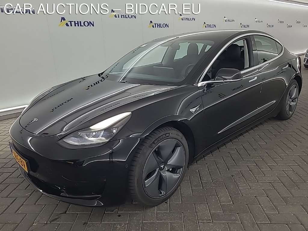 Tesla Model 3 STANDARD RANGE PLUS RWD 4D 225KW, 2020