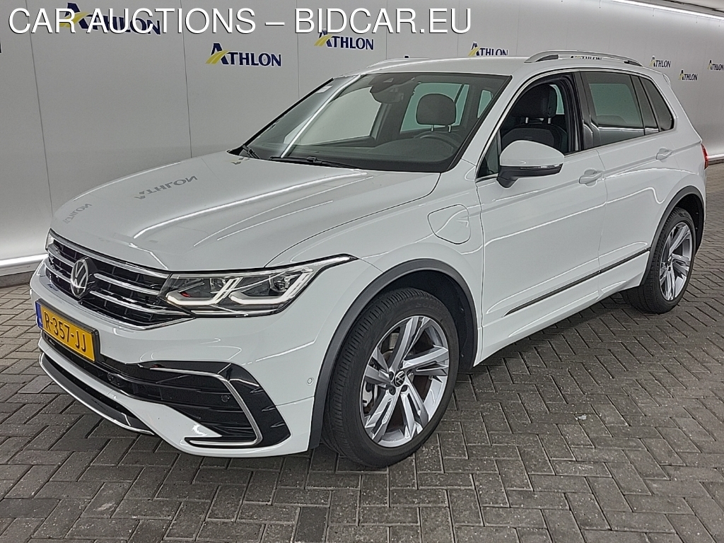 Volkswagen Tiguan 1.4 TSI EHYBR 180KW DSG R-LINE BUSINESS+ 5D, 2022