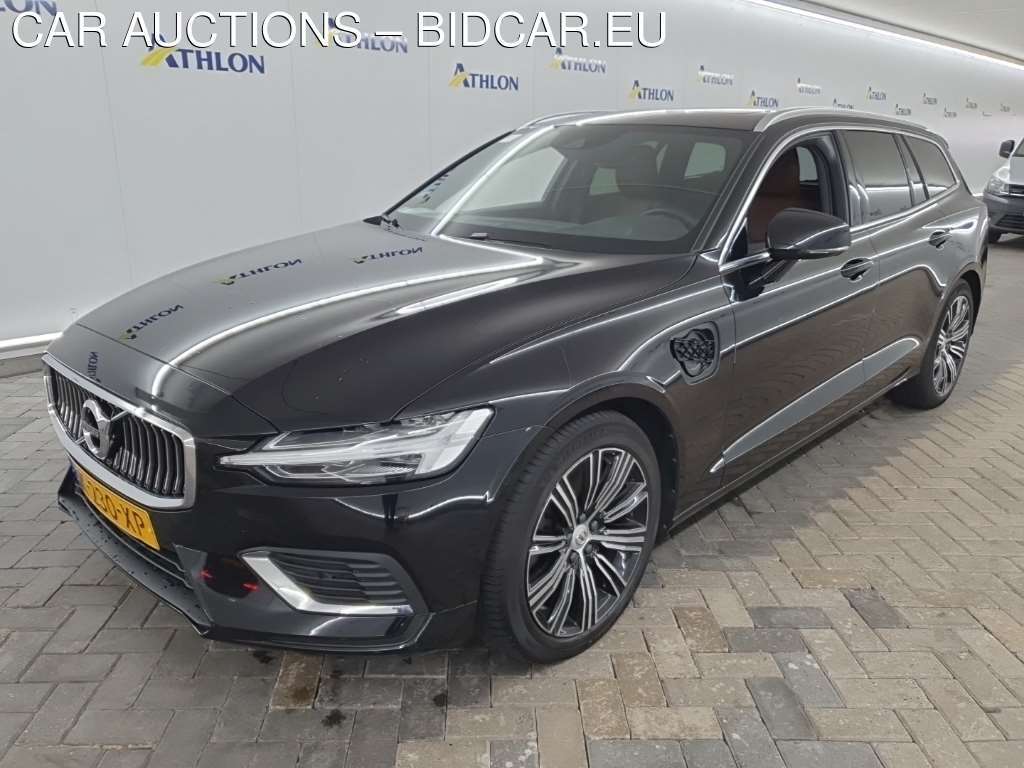 Volvo V60 RECHARGE T6 AWD AUTOMAAT BUSS PRO 5D 251KW, 2021