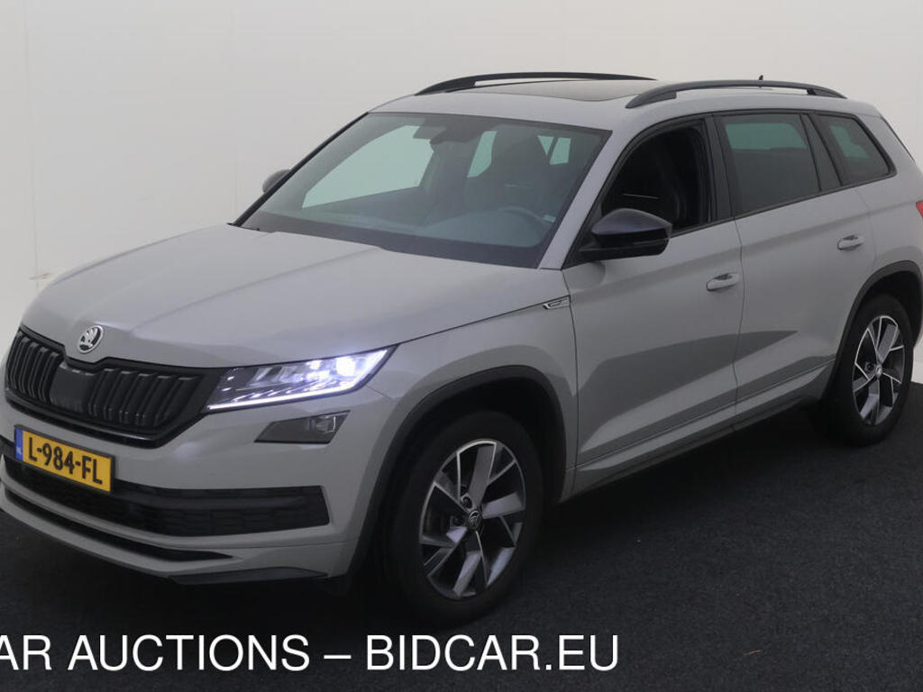 Skoda Kodiaq 1.5 TSI 150PK SPORTLINE BUSINESS PANORAMA WINTER 7P, 2021