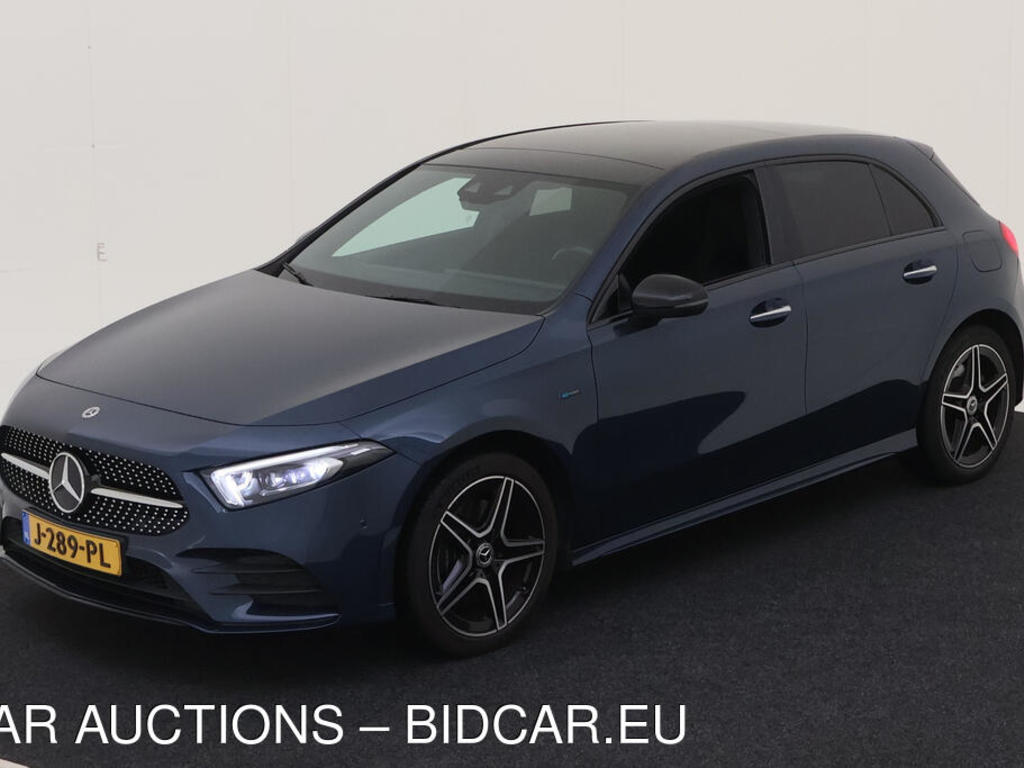 Mercedes-Benz A-KLASSE 250 E BUSINESS PHEV 217PK AUT SOLUTION+ AMG LIMITED APP-CONNECT, 2020