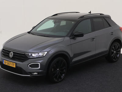 Volkswagen T-roc 1.5 TSI 150PK DSG SPORT+ WINTER ADVANCE EXEC BLACK, 2021