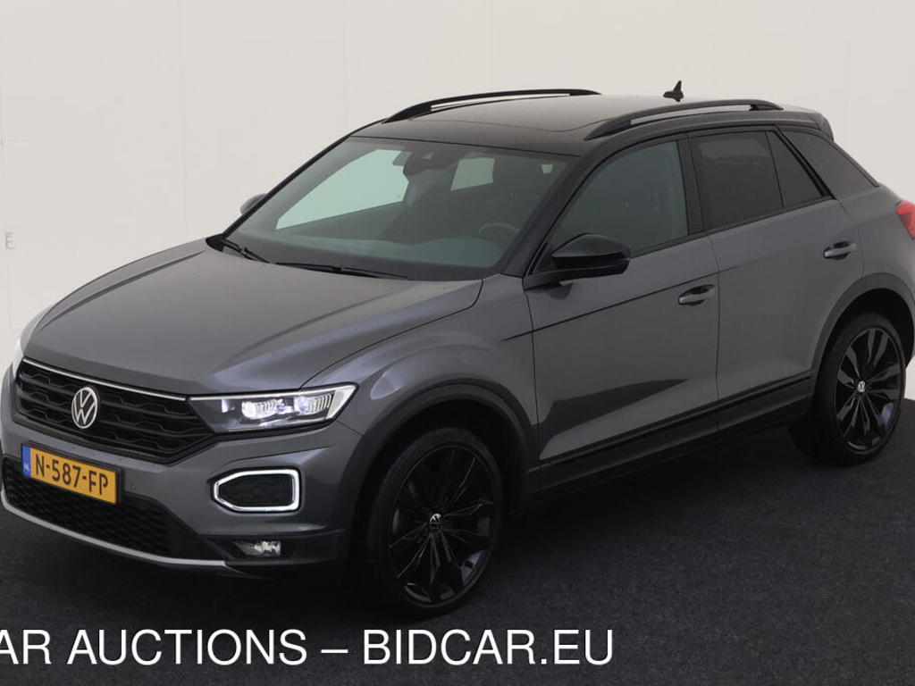 Volkswagen T-roc 1.5 TSI 150PK DSG SPORT+ WINTER ADVANCE EXEC BLACK, 2021