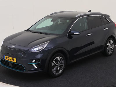 Kia Niro ev EXECUTIVELINE 64KWH 204PK 3 FASEN TREKHAAK, 2020