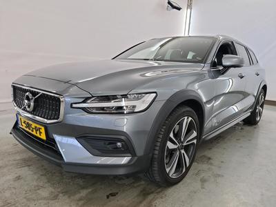 Volvo V60 cross country 2.0 T5 AWD PRO, 2020