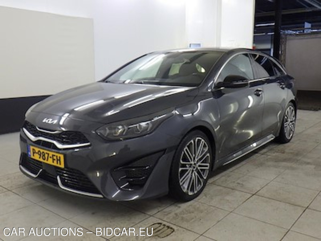 Kia ProCeed 1.5 T-GDi DCT7 GT-PlusLine glazen dak 5d - WORN CLUTCH