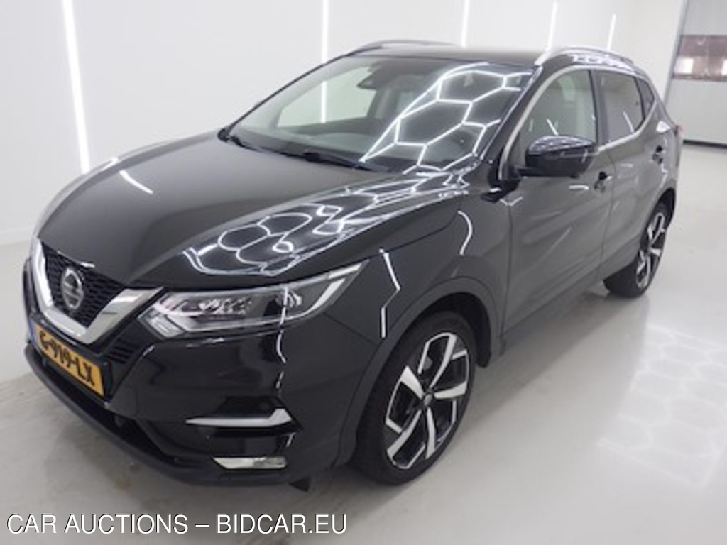 Nissan Qashqai 1.3 DIG-T 140 TEKNA 5d