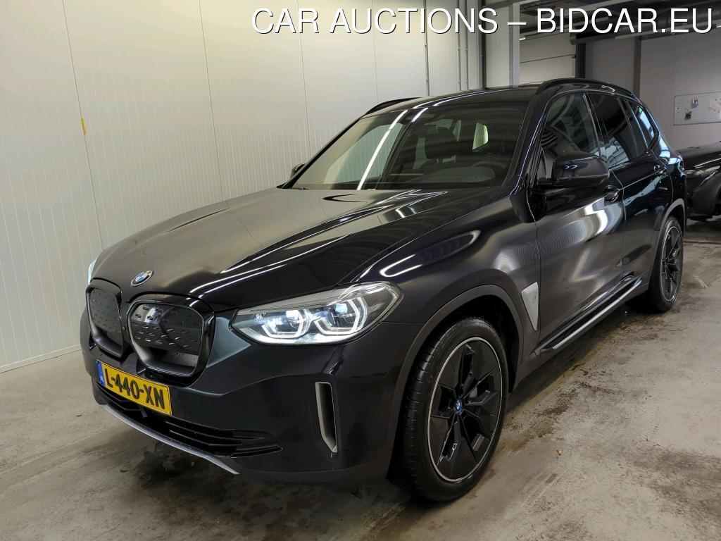 BMW IX3 210kW / 80kWH Executive automaat, 2021