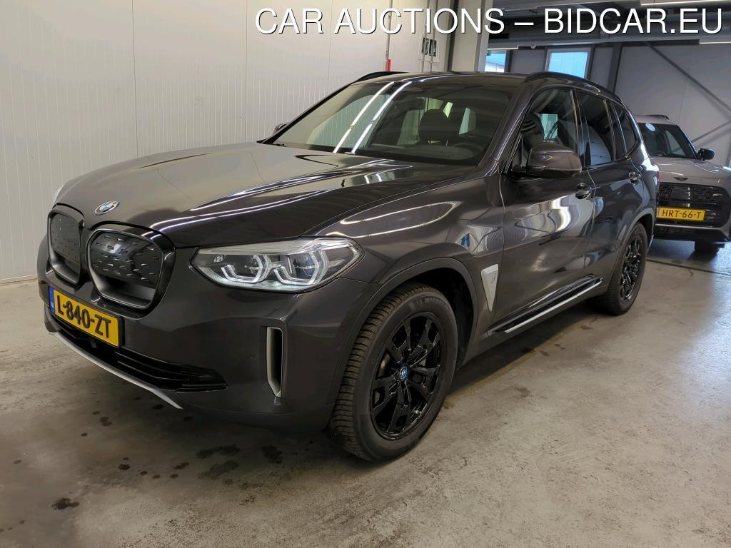 BMW IX3 210kW / 80kWH Executive automaat, 2021