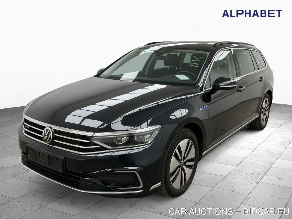 Volkswagen Passat Variant 1.4 TSI Plug-In-Hybrid DSG GTE, 2022