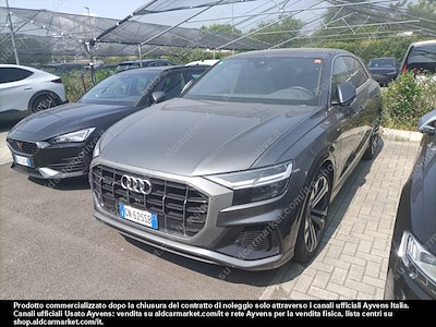 Audi Q8 55 tfsi 250kw quattro -