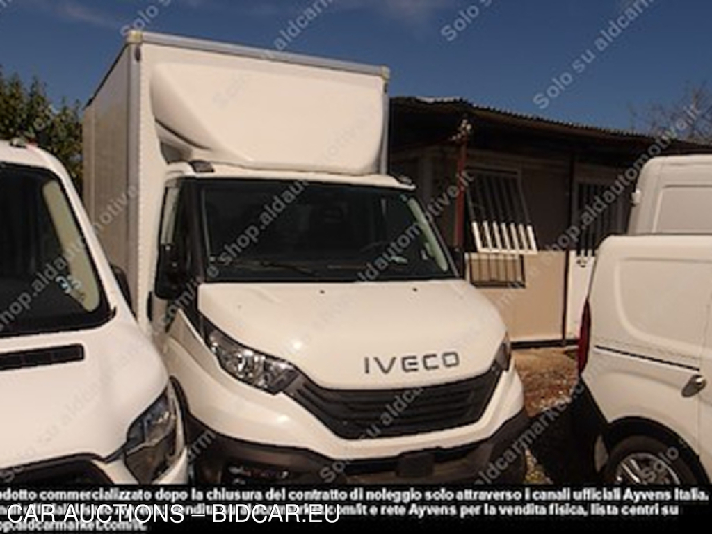 Iveco daily 35c18h 3750 quad-tor RG -