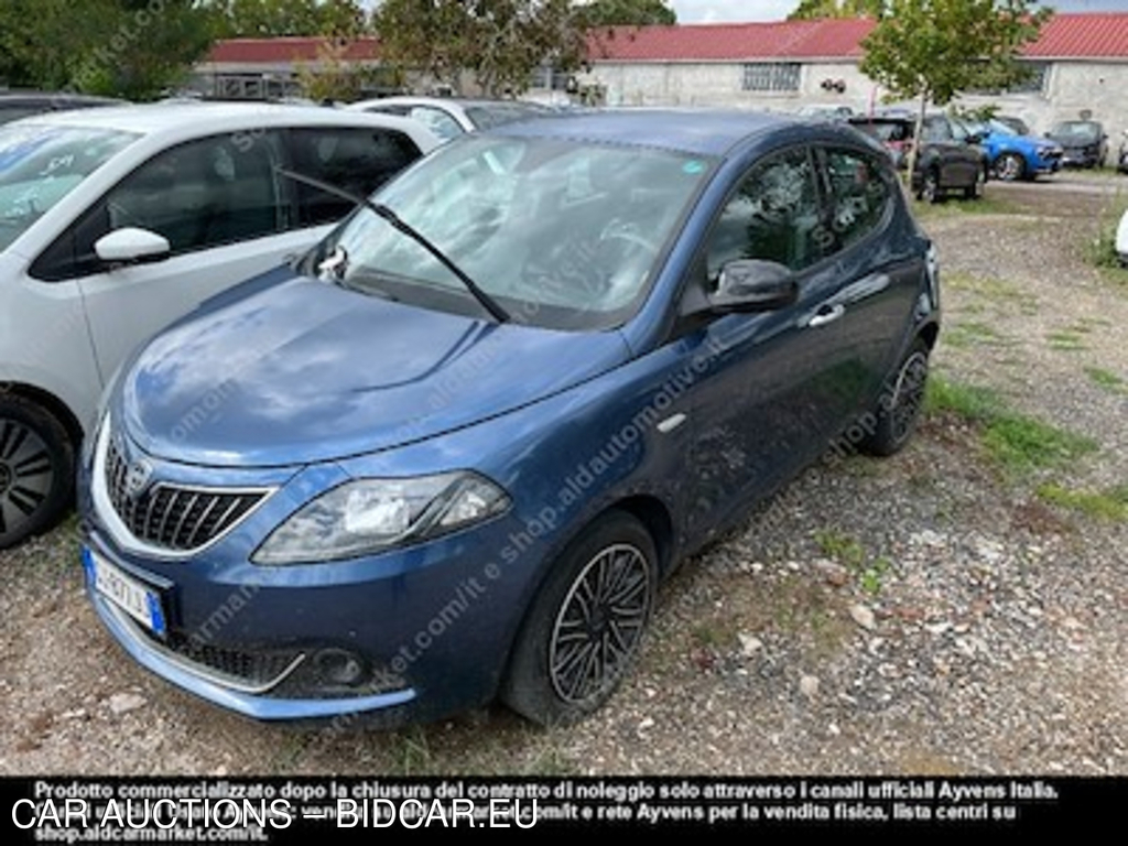 Lancia ypsilon ecochic 1.0 firefly 70cv -