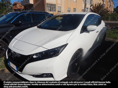 Nissan leaf n-connecta 40kwh FP -
