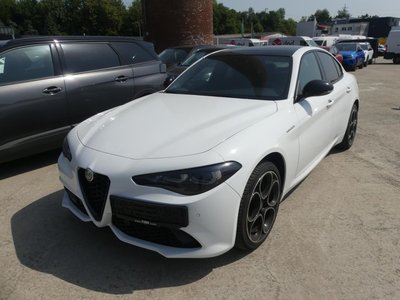 Alfa Romeo Giulia 2.0 TURBO 16V AT8-Q4 Veloce, 2024