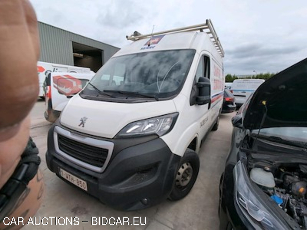 Peugeot Boxer 333 fourgon mwb HR dsl 2.0 BlueHDi L2H2 Premium Pack S&amp;S STOCK