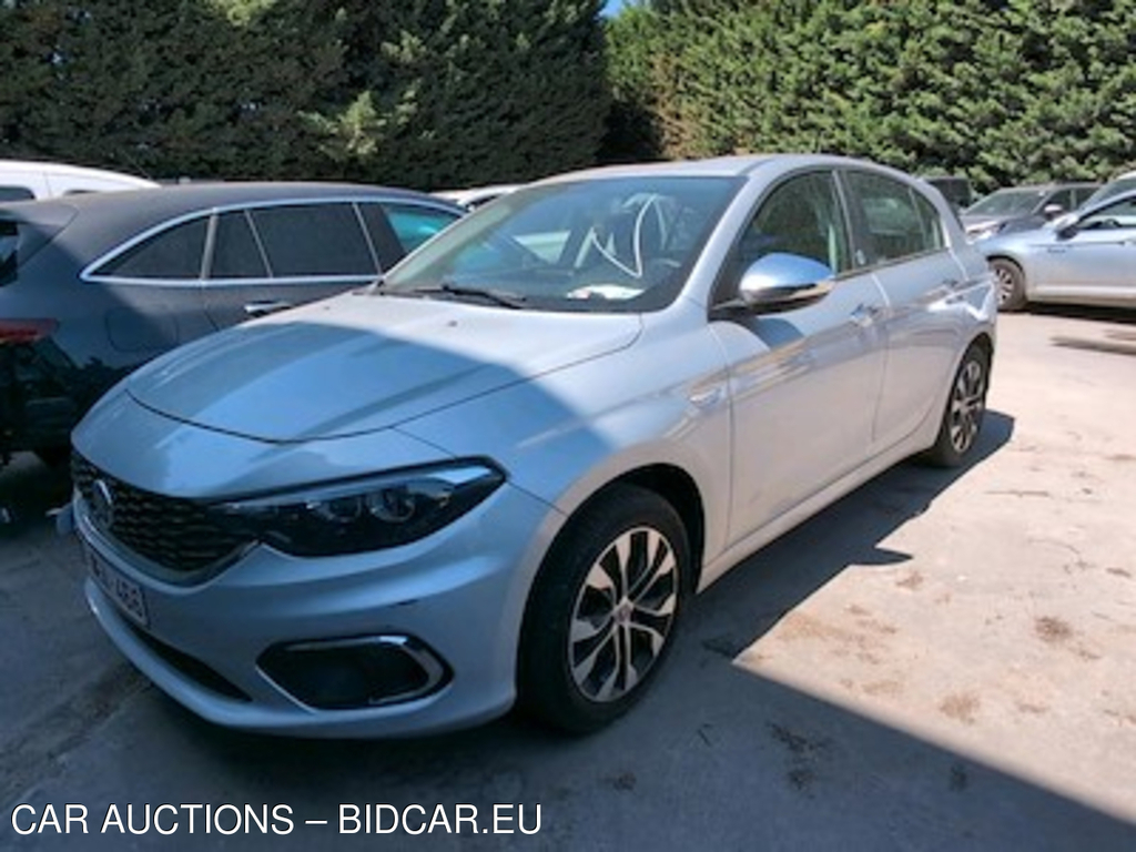 Fiat Tipo hatchback 1.4i Mirror Business (EU6d-TEMP) STOCK