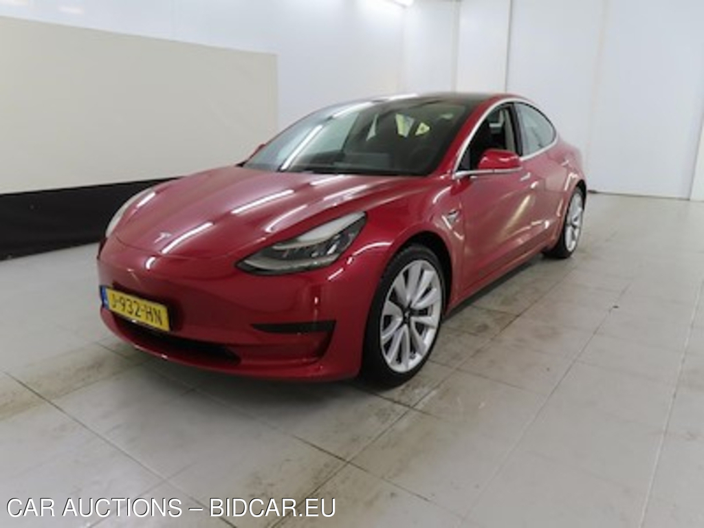 Tesla Model 3 Standard Range Plus RWD 4d