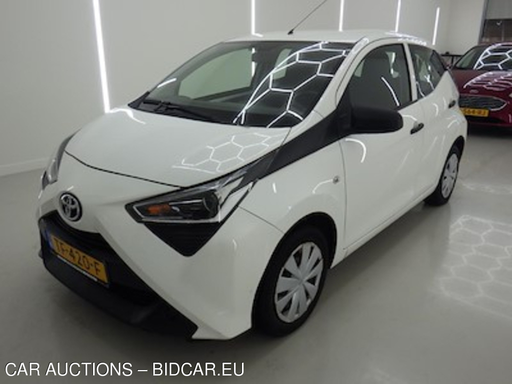 Toyota Aygo 1.0 VVT-i x-fun 5d