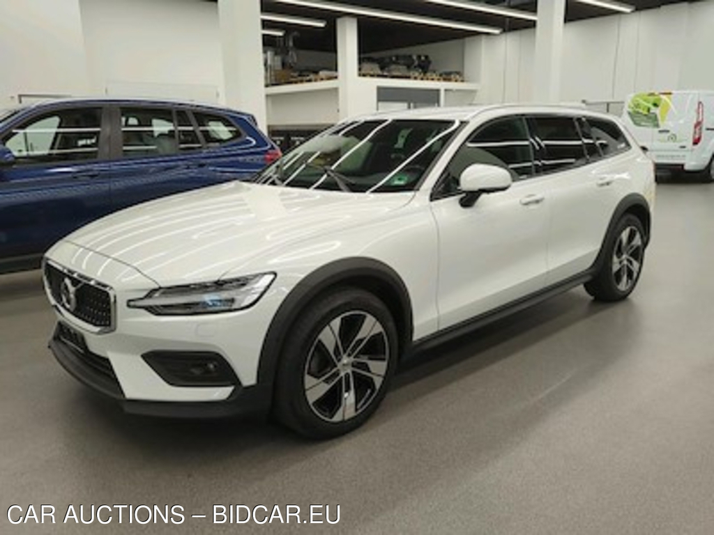 Volvo V60 cross coun TRY 2.0 B4 DIESEL CROSS COUNTRY GEARTRNC