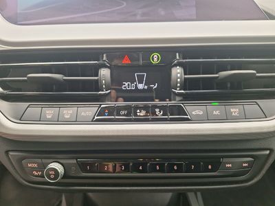 BMW 1 hatch diesel - 2019 116 D ADBLUE (EU6AP), 2022