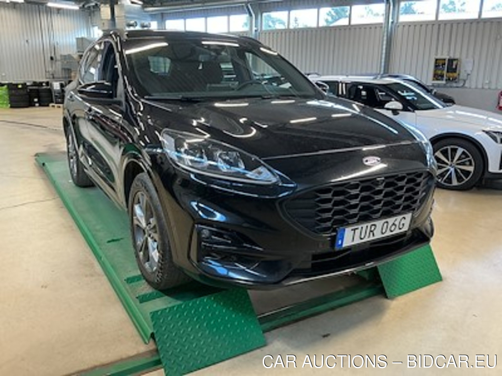 Ford Kuga Plug-In Hybrid ST-Line Drag Forarassistanspkt