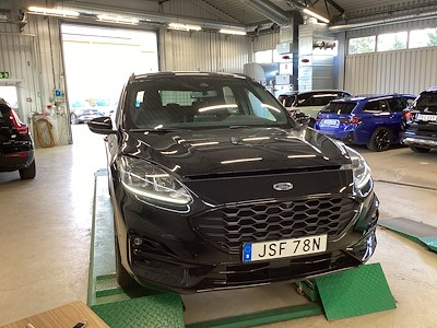 Ford Kuga Plug-In Hybrid ST-Line Forarassistanspkt Drag