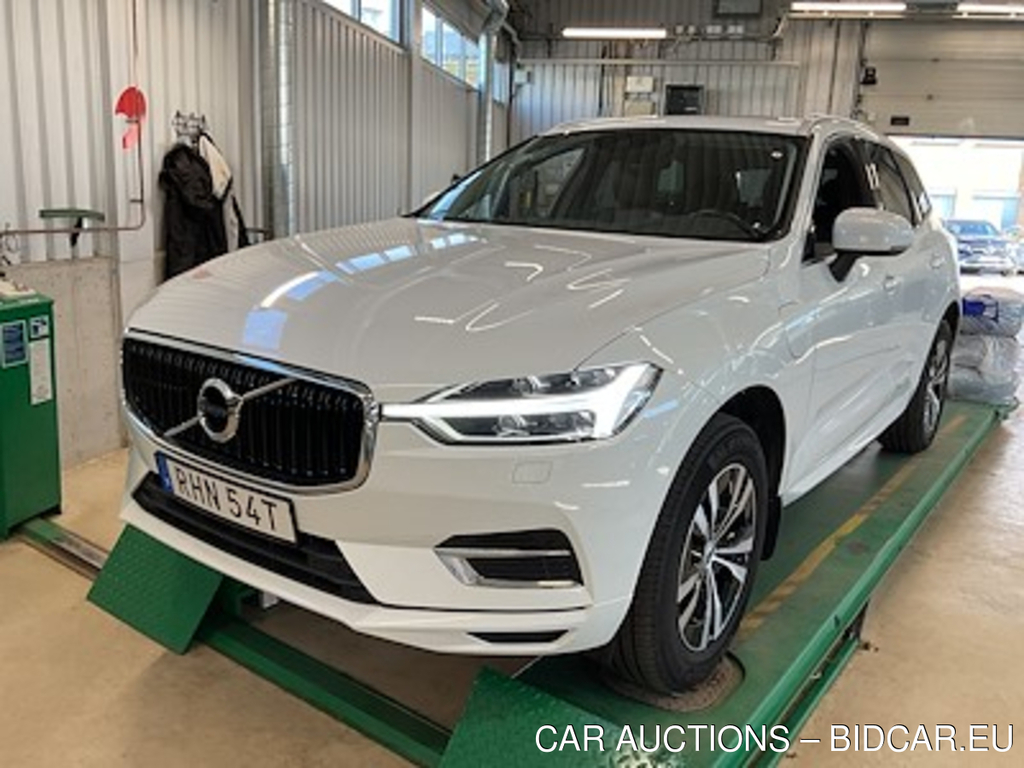 Volvo Xc60 T8 AWD Momentum Adv Edit Teknik Skinn Panorama Drag Kamera BLIS Navi