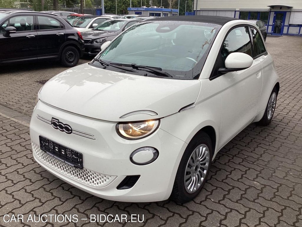 Fiat 500e C, 2023