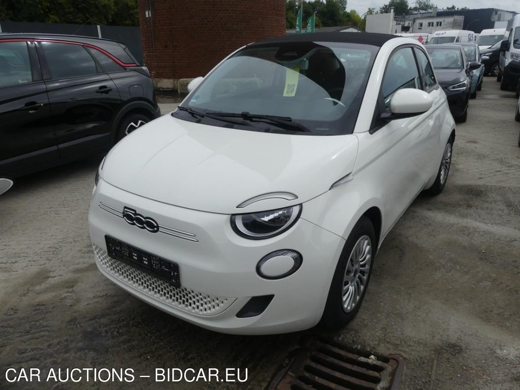 Fiat 500e C, 2023