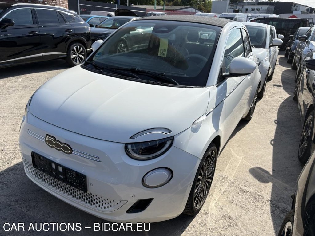 Fiat 500e C, 2023