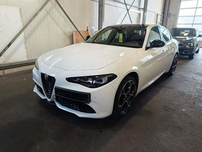 Alfa Romeo Giulia 2.0 TURBO 16V AT8-Q4 Veloce, 2024