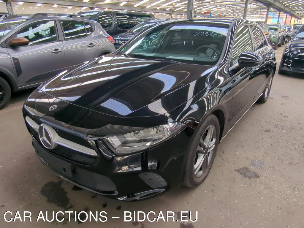 Mercedes-Benz A 250 E 8G-DCT Style, 2020