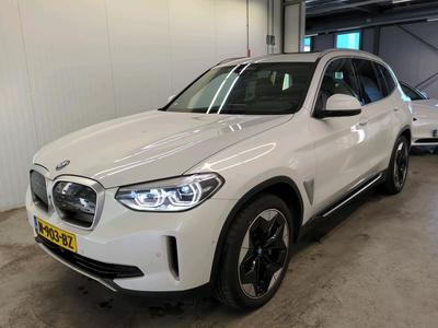 BMW IX3 210kW / 80kWH Executive automaat, 2021