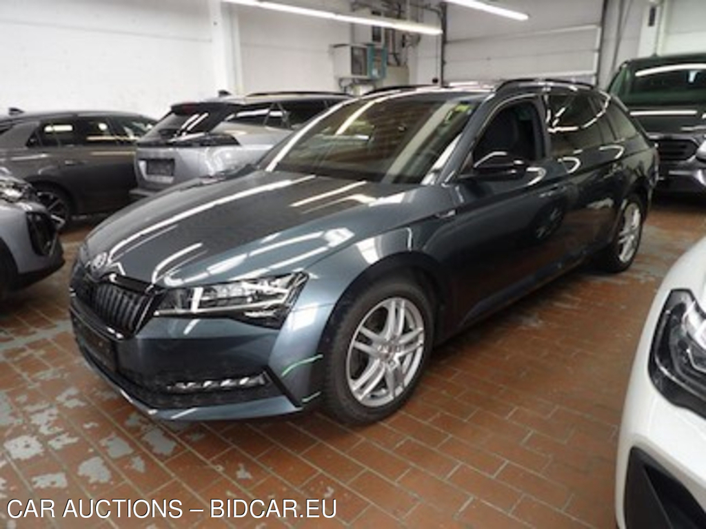 Skoda SUPERB 1.4 TSI PLUG-IN SPORTLINE DSG COMBI