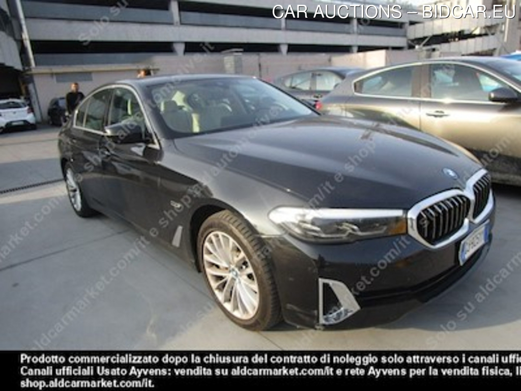BMW series 5 530e xdrive luxury -