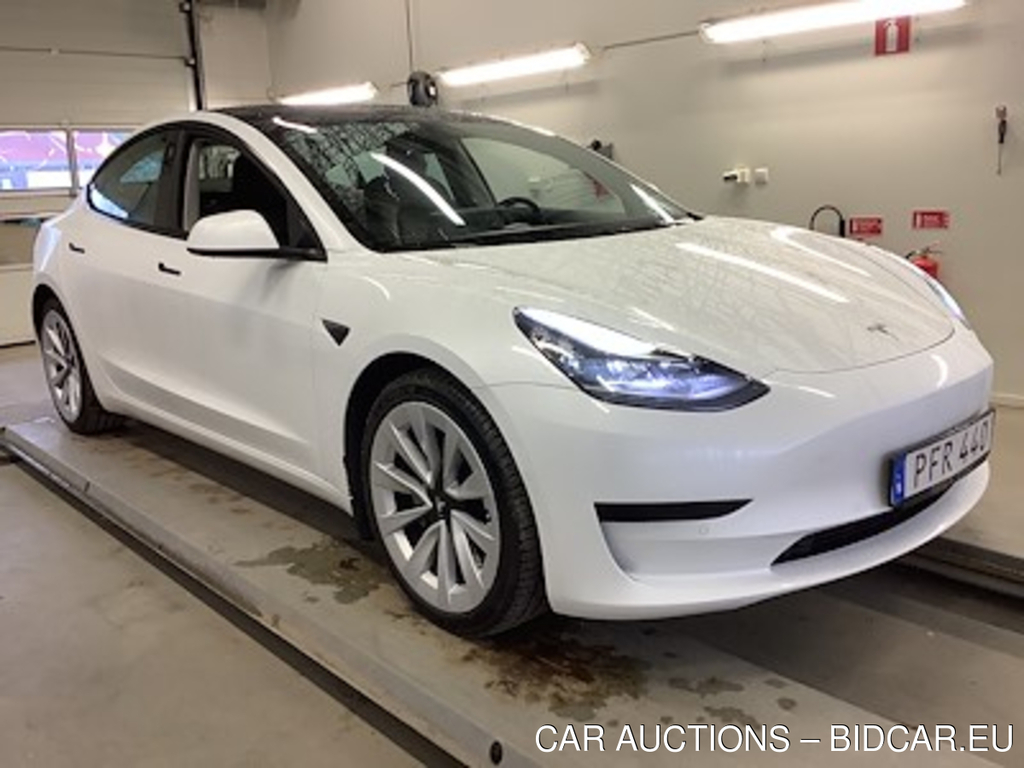 Tesla Model 3 Standard Range Plus