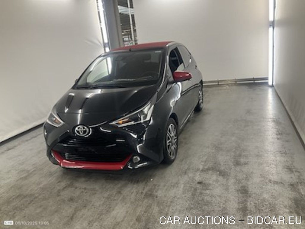 Toyota AYGO 1.0 VVT-I X-RED