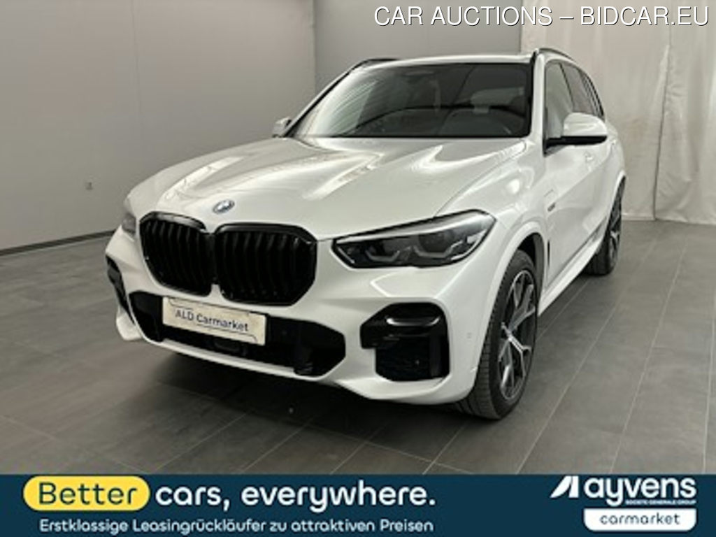 BMW X5 xDrive45e Geschlossen, 5-turig, Automatik, 8-Gang