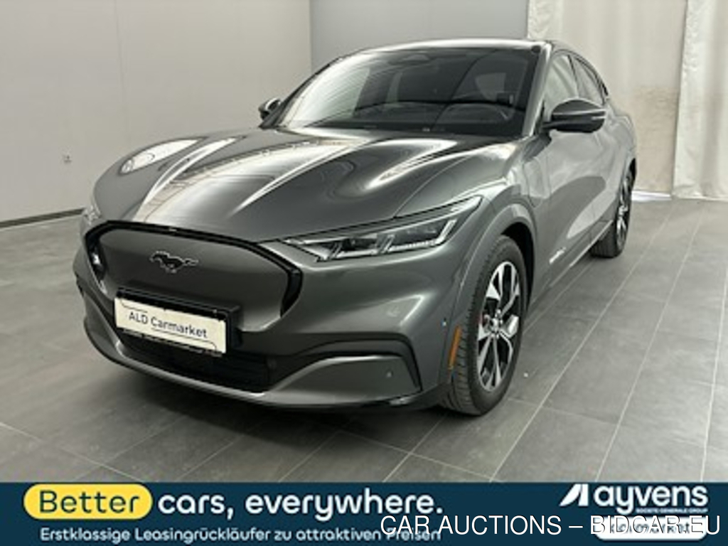 Ford Mustang mach-e AWD Geschlossen, 5-turig, Direktantrieb, 1-Gang