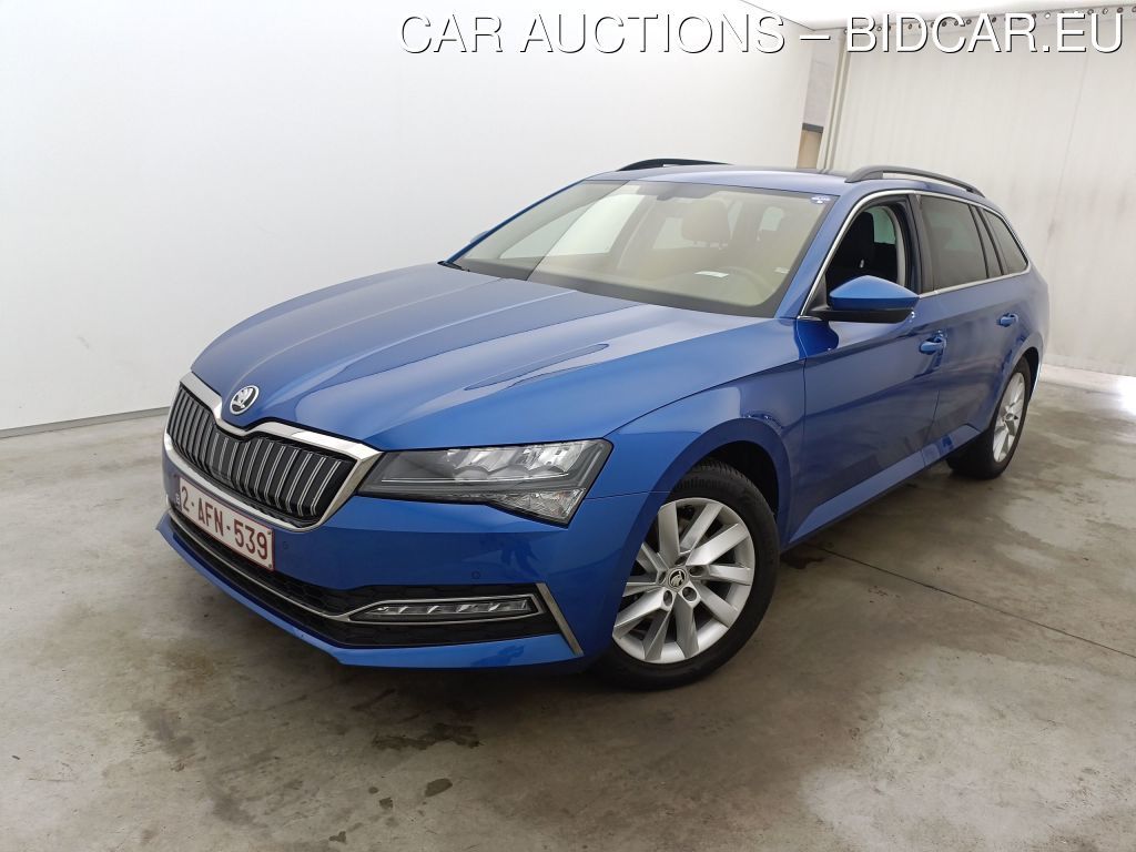 Skoda Superb combi - 2019 SUPERB SW 1.4 TSI PHEV CLEVER DSG (160 KW), 2021