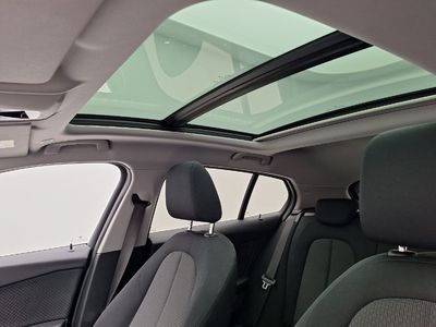 BMW 1 hatch diesel - 2019 116 D ADBLUE (EU6AP), 2021