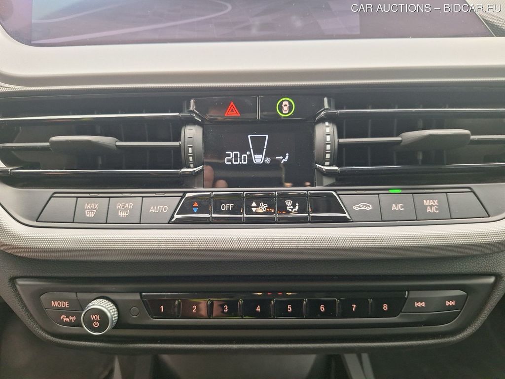 BMW 1 hatch diesel - 2019 116 D ADBLUE (EU6AP), 2022