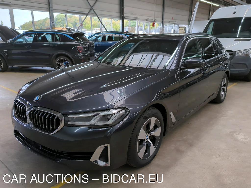 BMW 530I TOURING AUT. Luxury Line, 2021