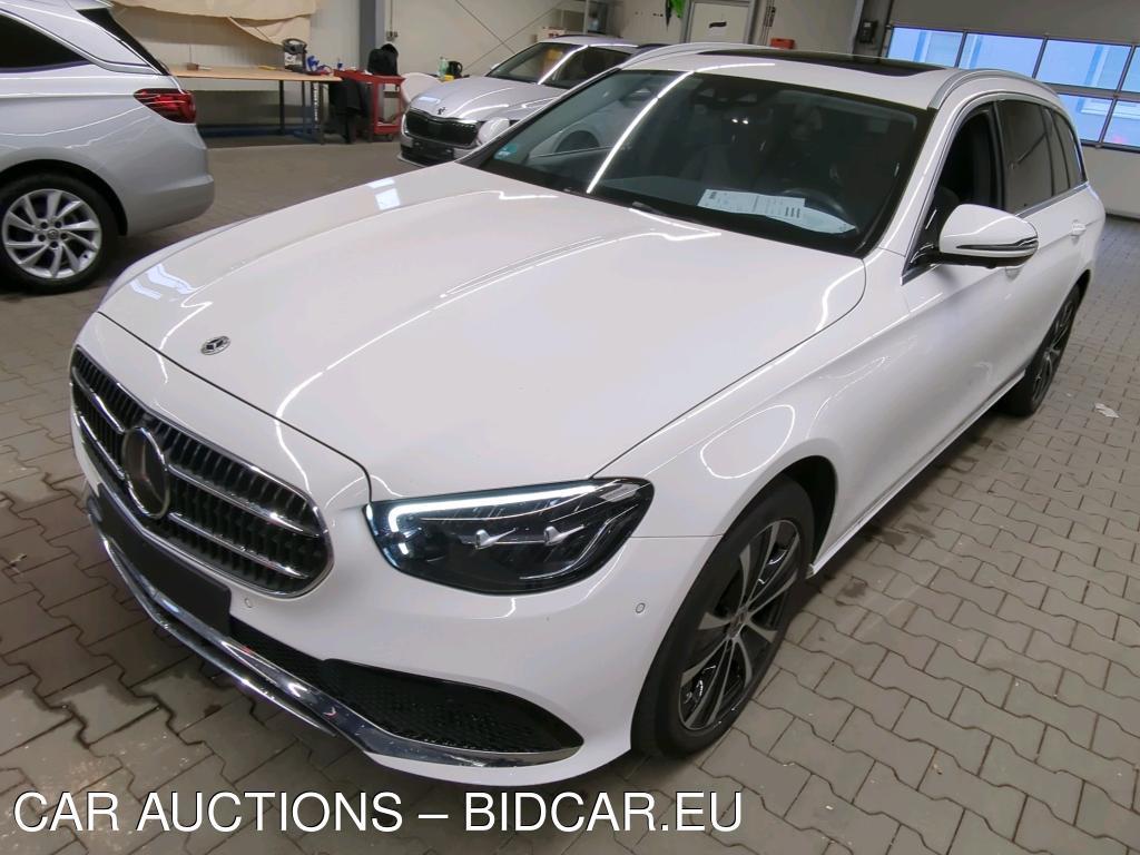 Mercedes-Benz E 300 DE 4MATIC T 9G-TRONIC, 2022